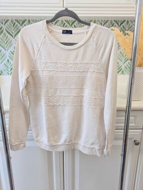 GAP Cream Lace-Trim Pullover Sweatshirt Medium